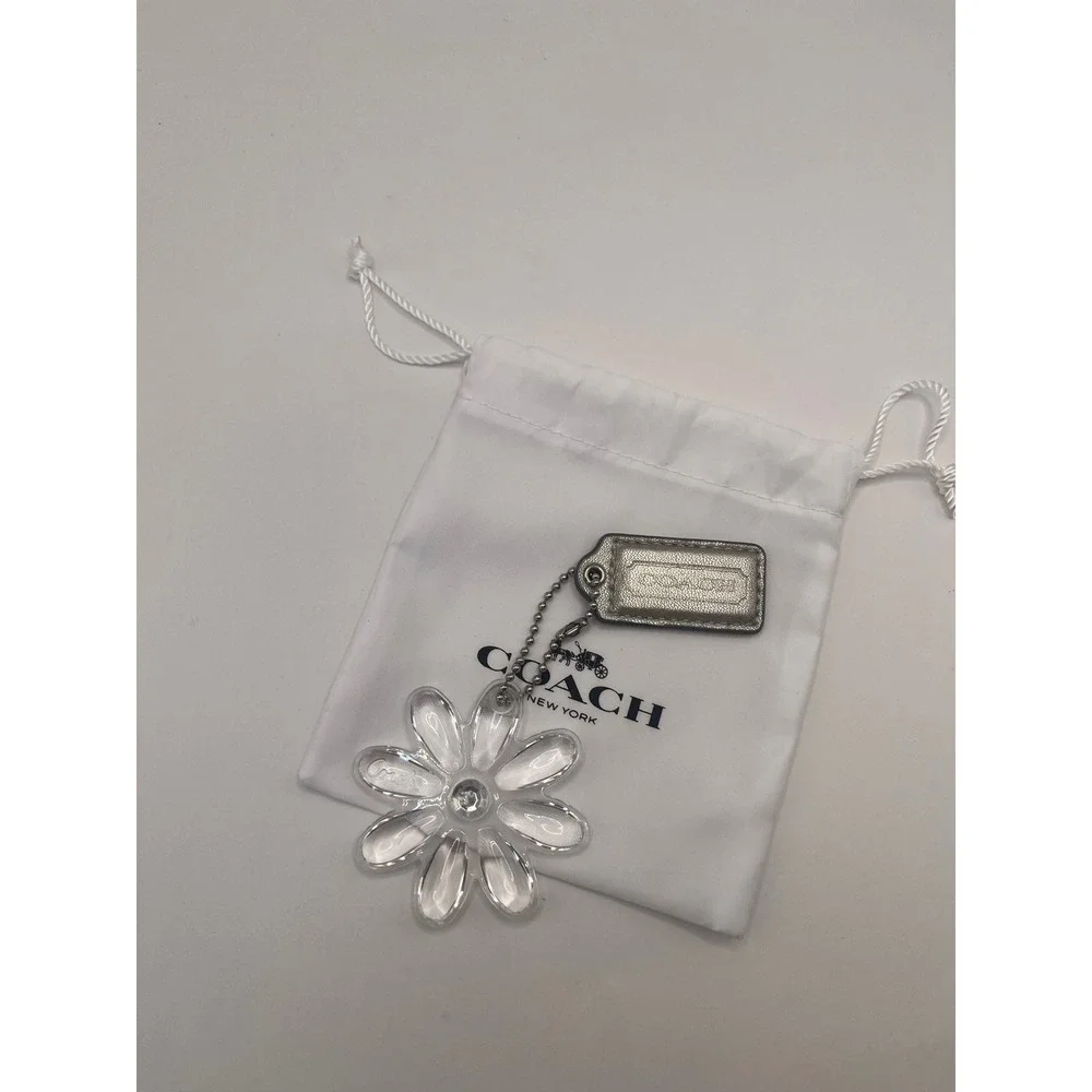 Vintage Coach Clear Acrylic Daisy Flower Bag Key Charm Silver Leather Hangtag